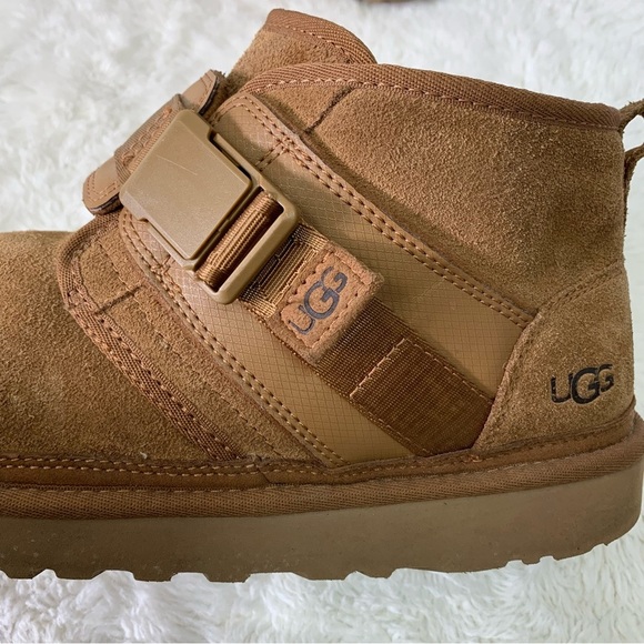 UGG 1118570 Men\'s Chestnut Brown Neumel SnapBack Tan Suede Boots Size 10 main image 14